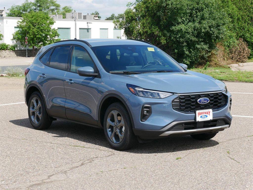 new 2025 Ford Escape car, priced at $32,101