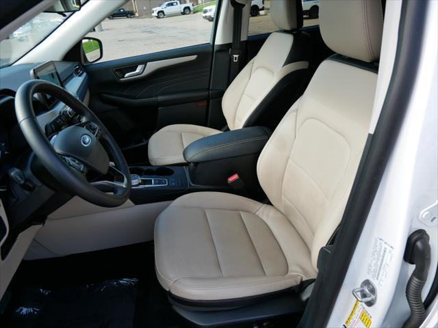 used 2022 Ford Escape car, priced at $23,984