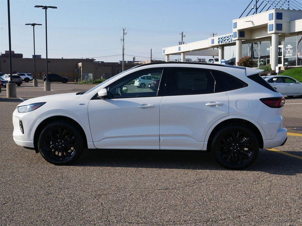used 2024 Ford Escape car, priced at $32,900