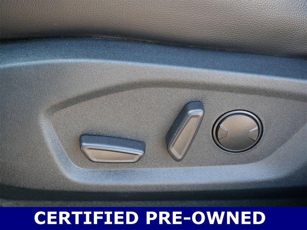 used 2022 Ford Edge car, priced at $29,999