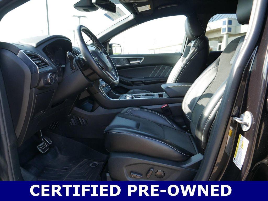 used 2022 Ford Edge car, priced at $29,999