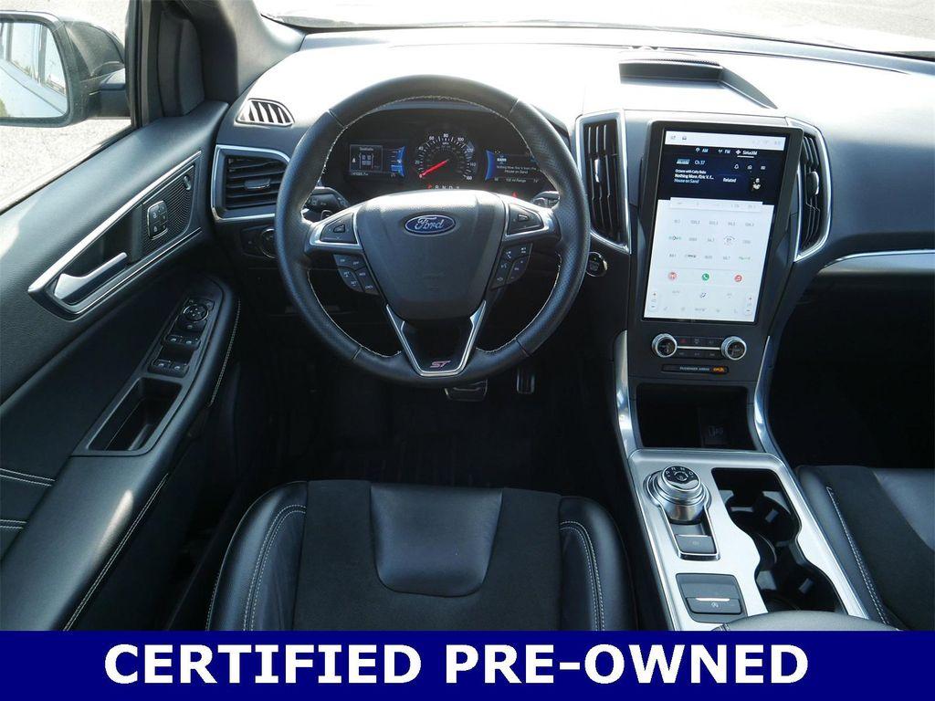 used 2022 Ford Edge car, priced at $29,999