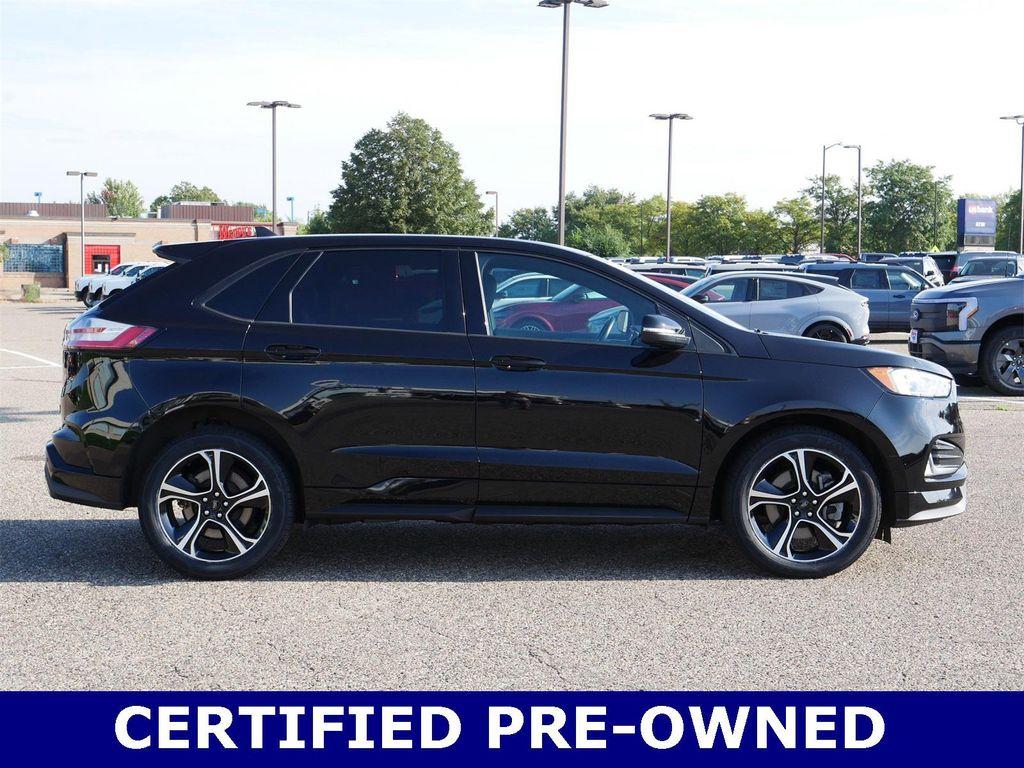 used 2022 Ford Edge car, priced at $29,999