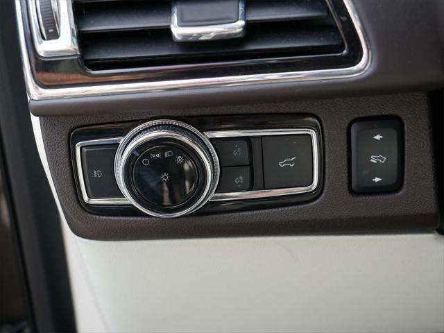 used 2018 Lincoln Navigator car, priced at $26,994
