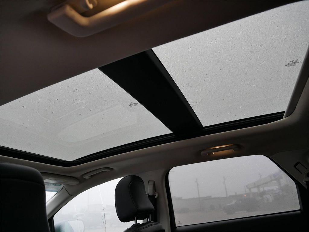 used 2024 Ford Edge car, priced at $27,594