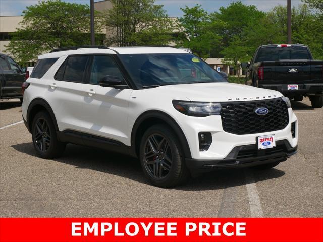 new 2025 Ford Explorer car, priced at $49,531