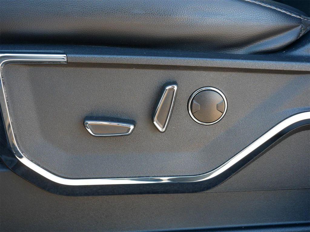 used 2021 Ford F-150 car, priced at $40,996