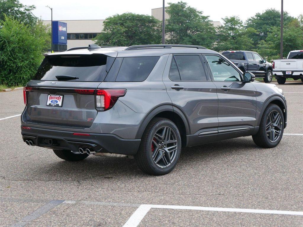 new 2025 Ford Explorer car, priced at $59,041