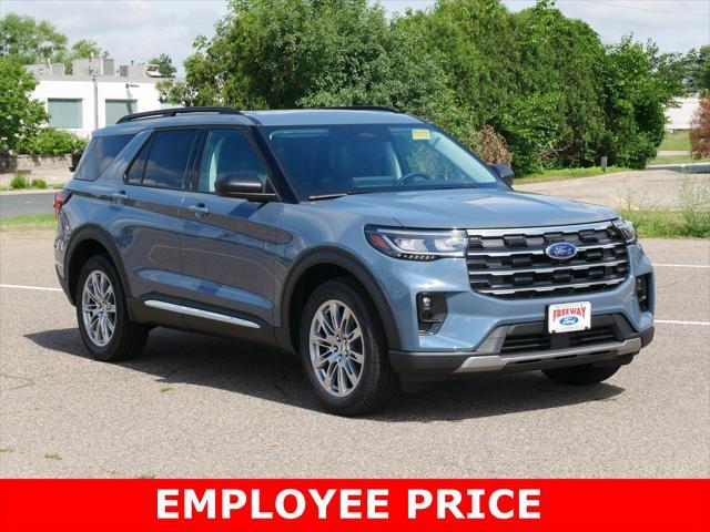 new 2025 Ford Explorer car, priced at $47,106