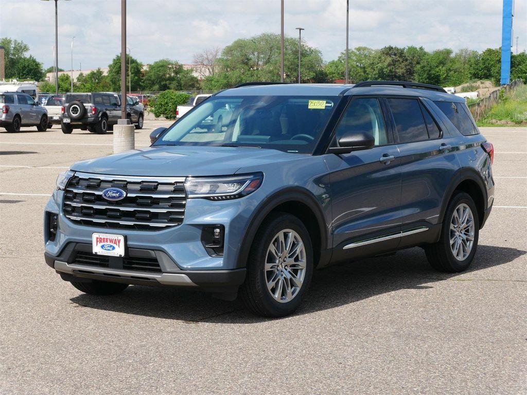 new 2025 Ford Explorer car, priced at $47,480