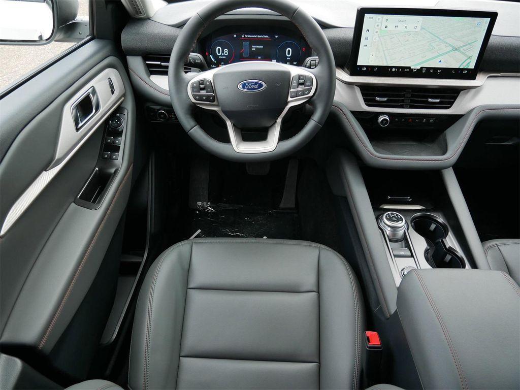 new 2025 Ford Explorer car, priced at $44,176