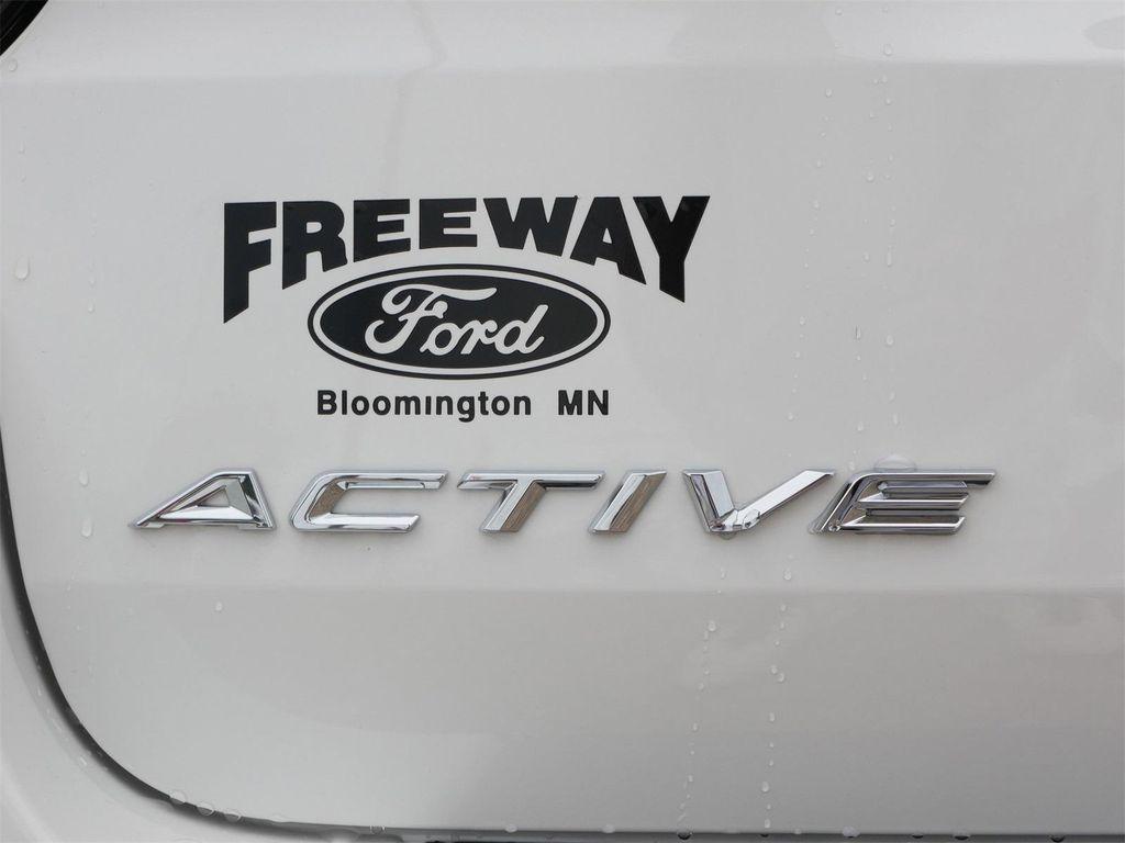 new 2025 Ford Explorer car, priced at $44,176