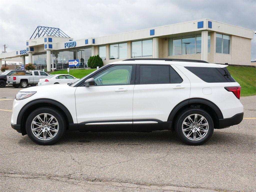 new 2025 Ford Explorer car, priced at $44,176