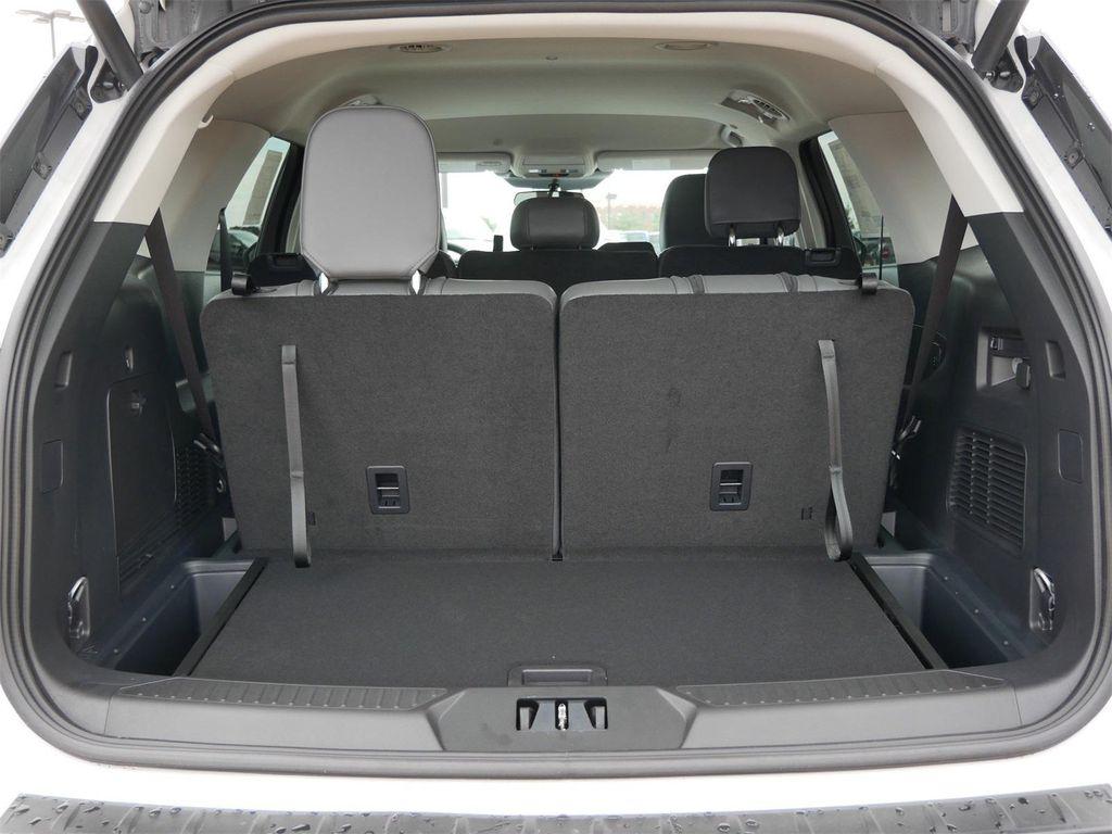 new 2025 Ford Explorer car, priced at $44,176