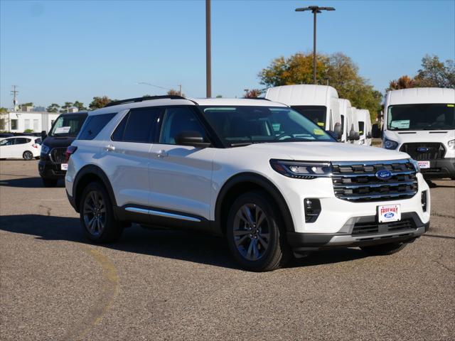 new 2025 Ford Explorer car, priced at $45,536