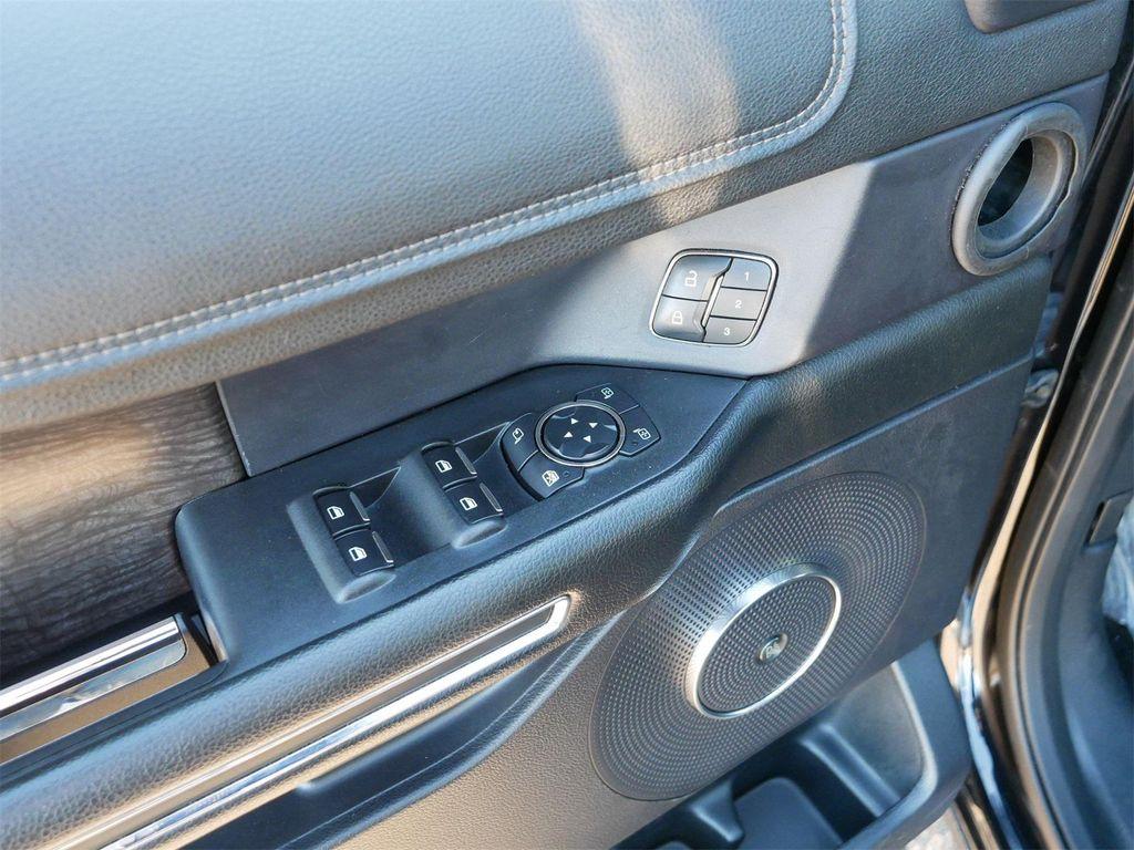 used 2019 Ford Expedition car, priced at $31,735