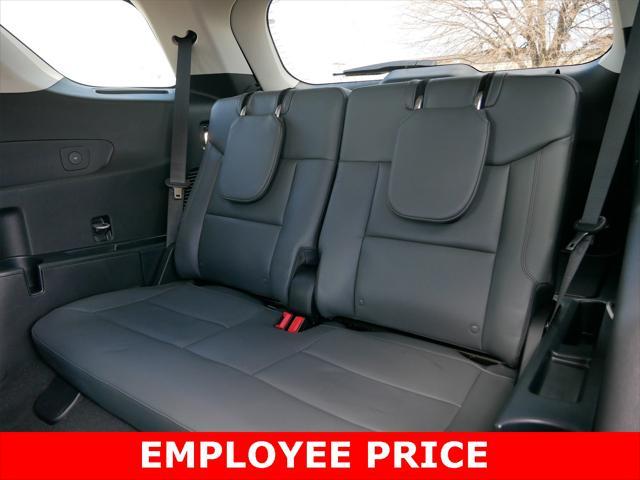 new 2025 Ford Explorer car, priced at $45,102