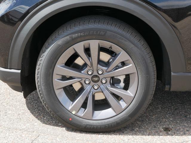 new 2025 Ford Explorer car, priced at $45,102