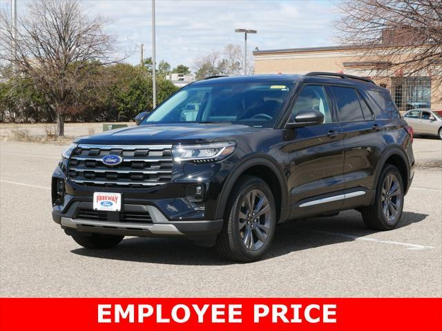 new 2025 Ford Explorer car, priced at $45,102