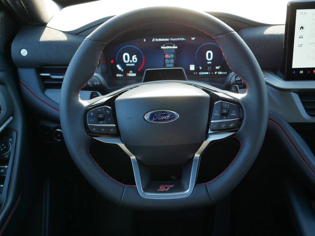 new 2025 Ford Explorer car, priced at $53,578