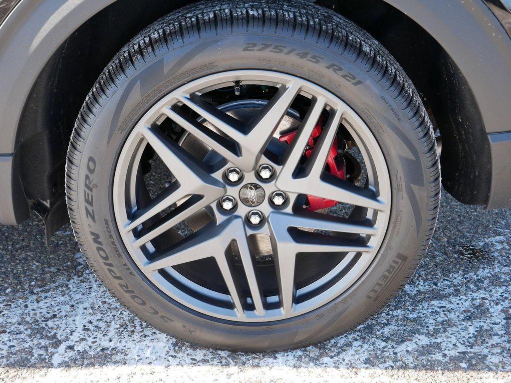 new 2025 Ford Explorer car, priced at $53,578