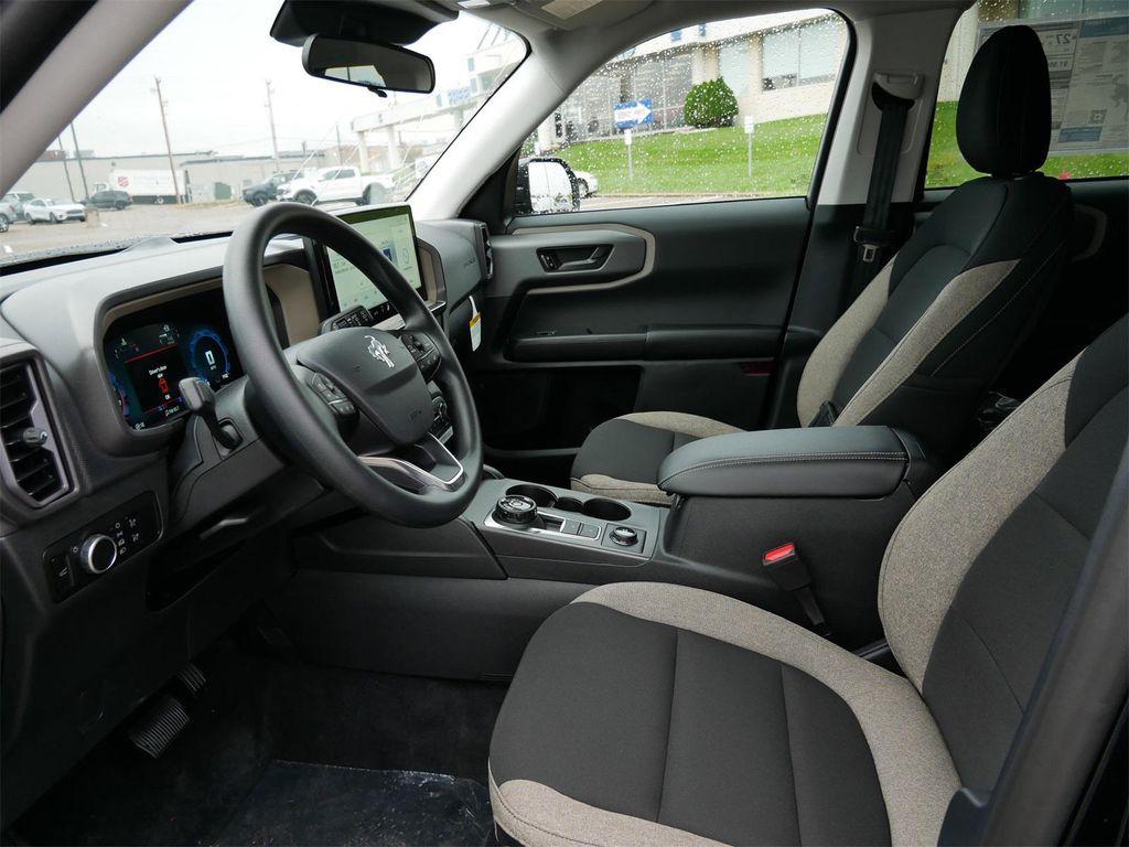 new 2025 Ford Bronco Sport car, priced at $33,094