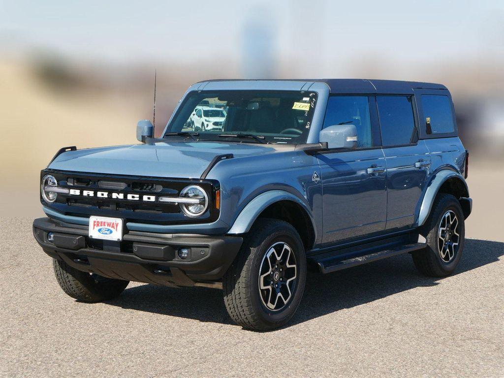 new 2025 Ford Bronco car, priced at $52,628