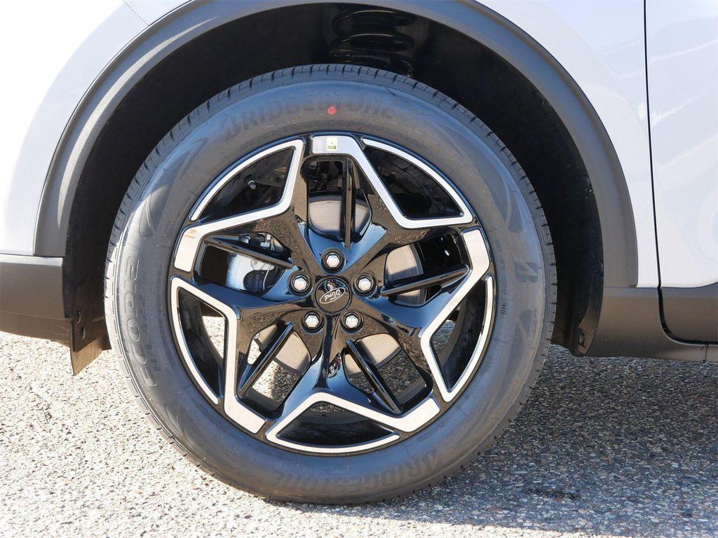 new 2026 Ford Escape car, priced at $40,849