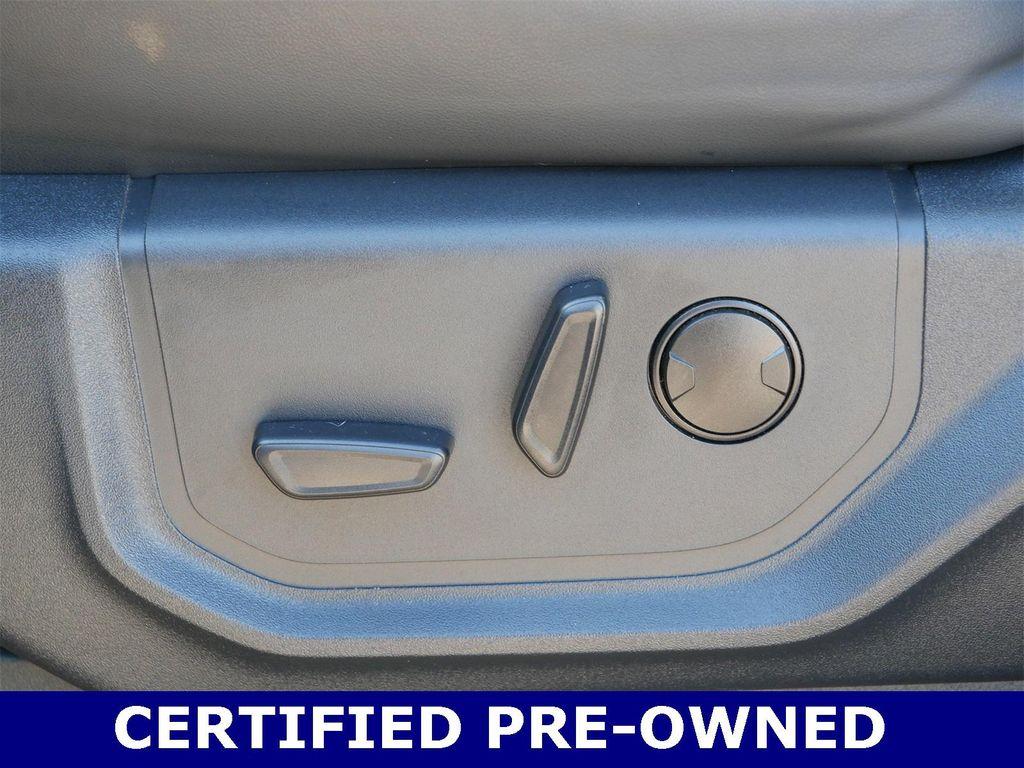 used 2024 Ford Expedition car, priced at $46,428