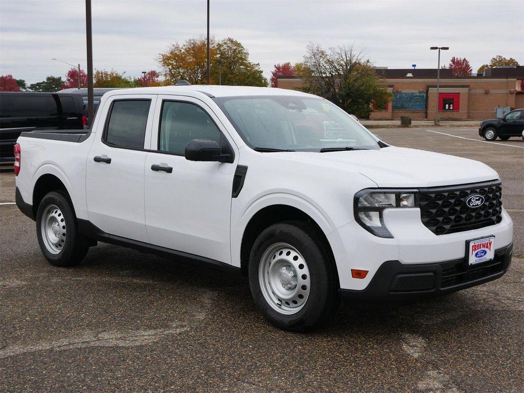 new 2025 Ford Maverick car, priced at $33,363