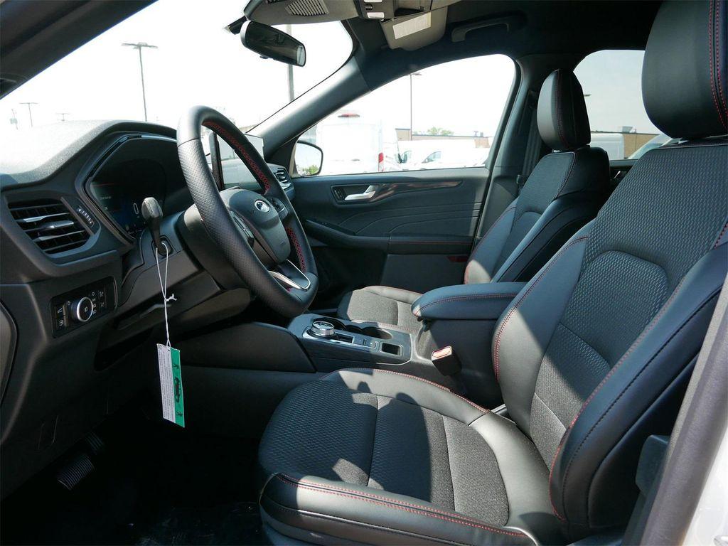new 2025 Ford Escape car, priced at $35,527