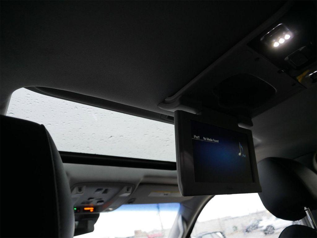 used 2019 Cadillac Escalade ESV car, priced at $37,650