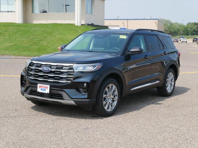 new 2025 Ford Explorer car, priced at $45,731