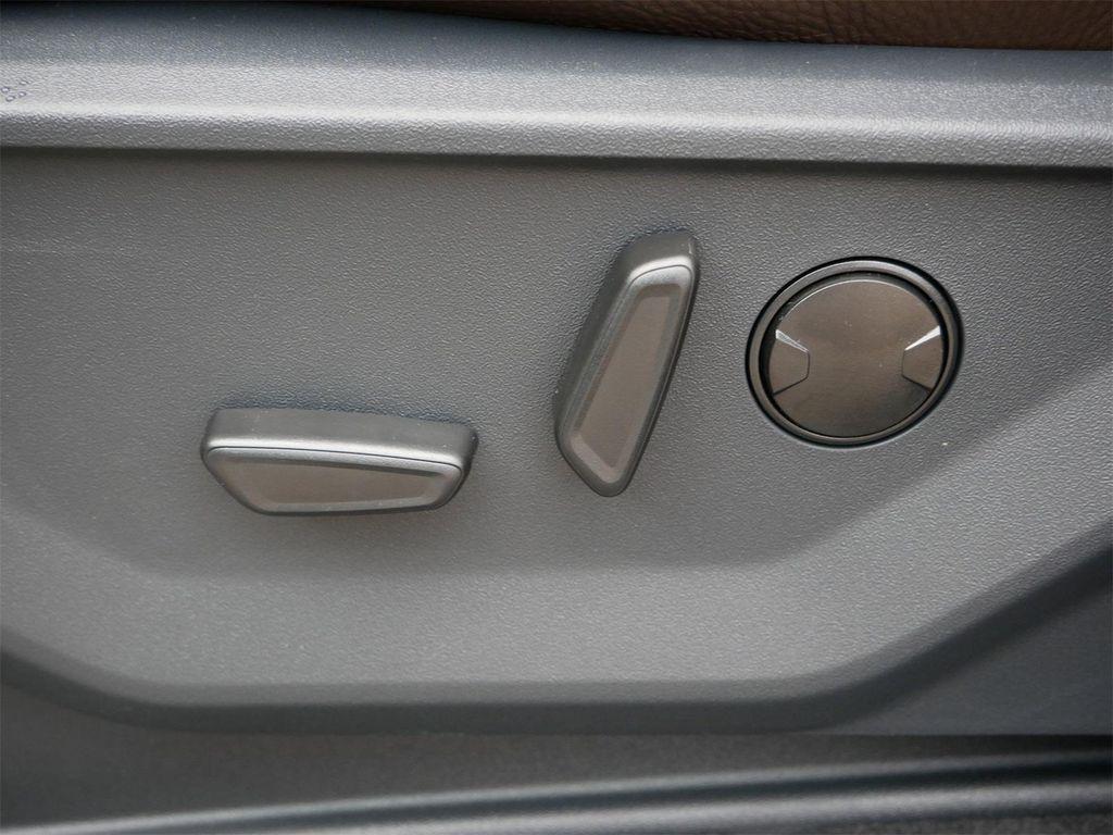 new 2025 Ford Expedition Max car, priced at $88,104
