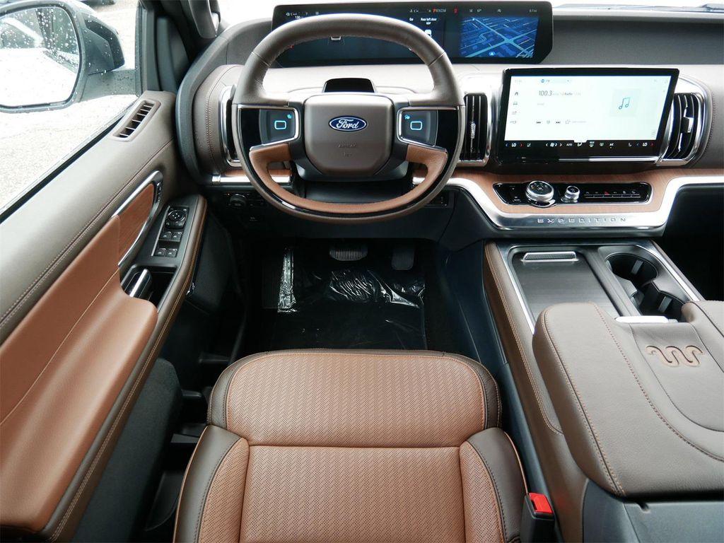 new 2025 Ford Expedition Max car, priced at $88,104
