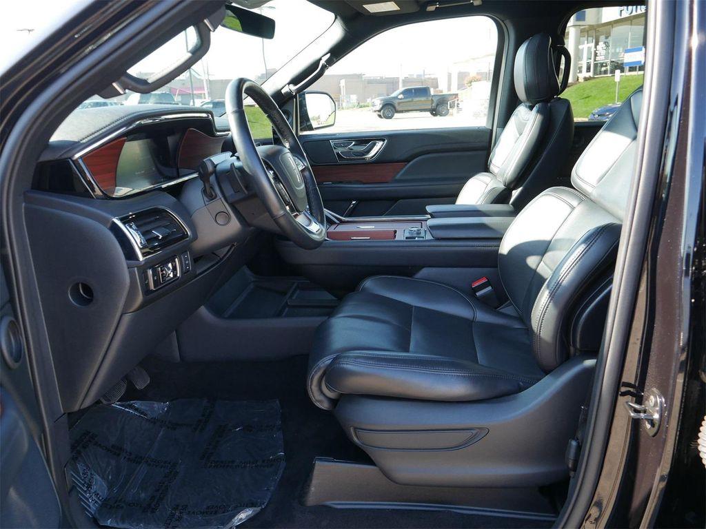 used 2024 Lincoln Navigator car, priced at $53,988