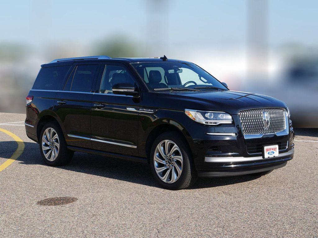 used 2024 Lincoln Navigator car, priced at $53,988
