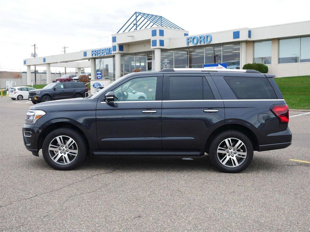 used 2024 Ford Expedition car, priced at $44,680