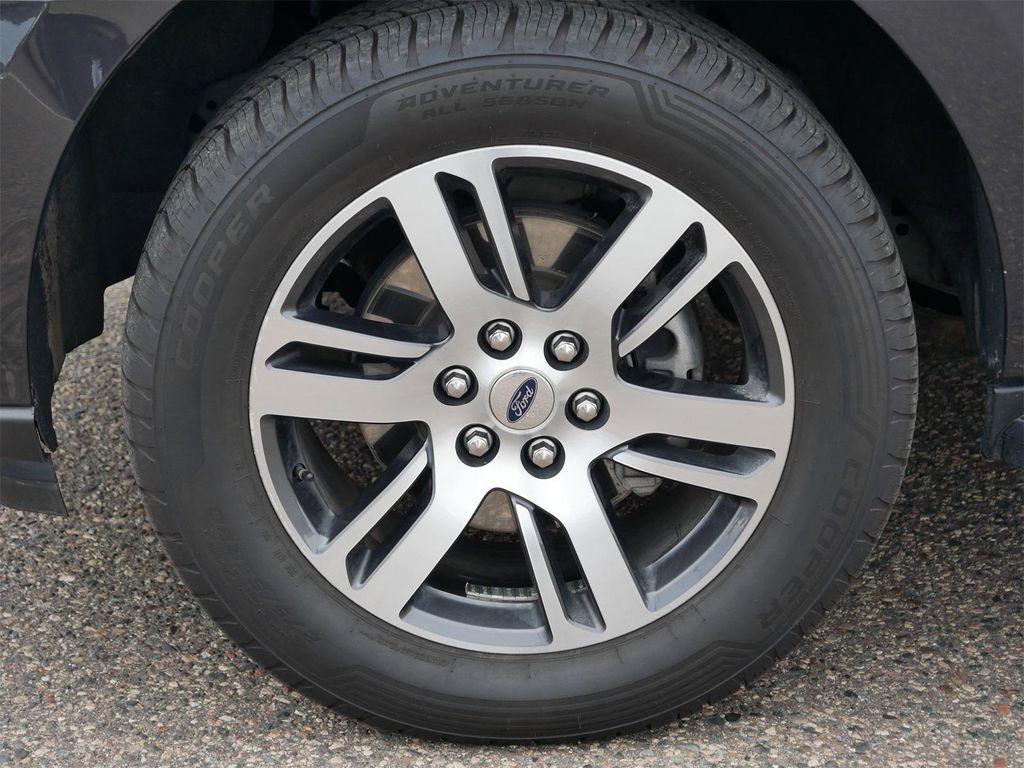 used 2024 Ford Expedition car, priced at $44,680