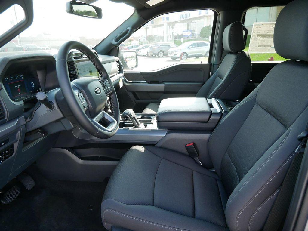 new 2025 Ford F-150 car, priced at $52,293