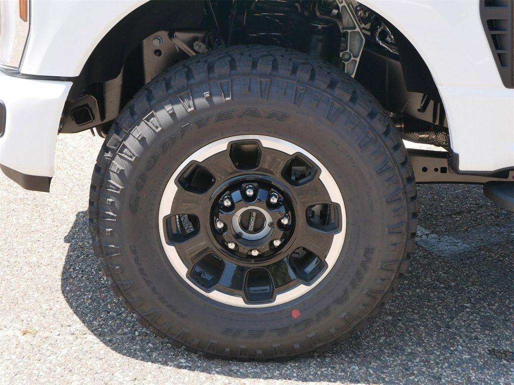 new 2025 Ford F-350 car, priced at $69,355