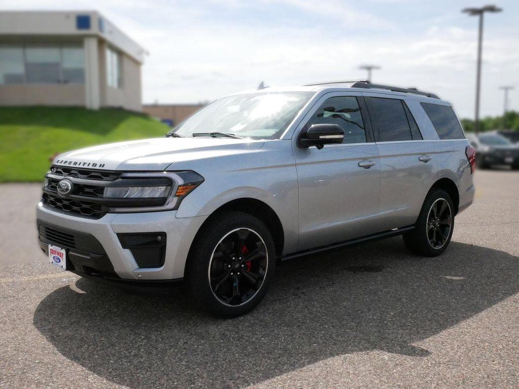 new 2024 Ford Expedition car, priced at $73,981