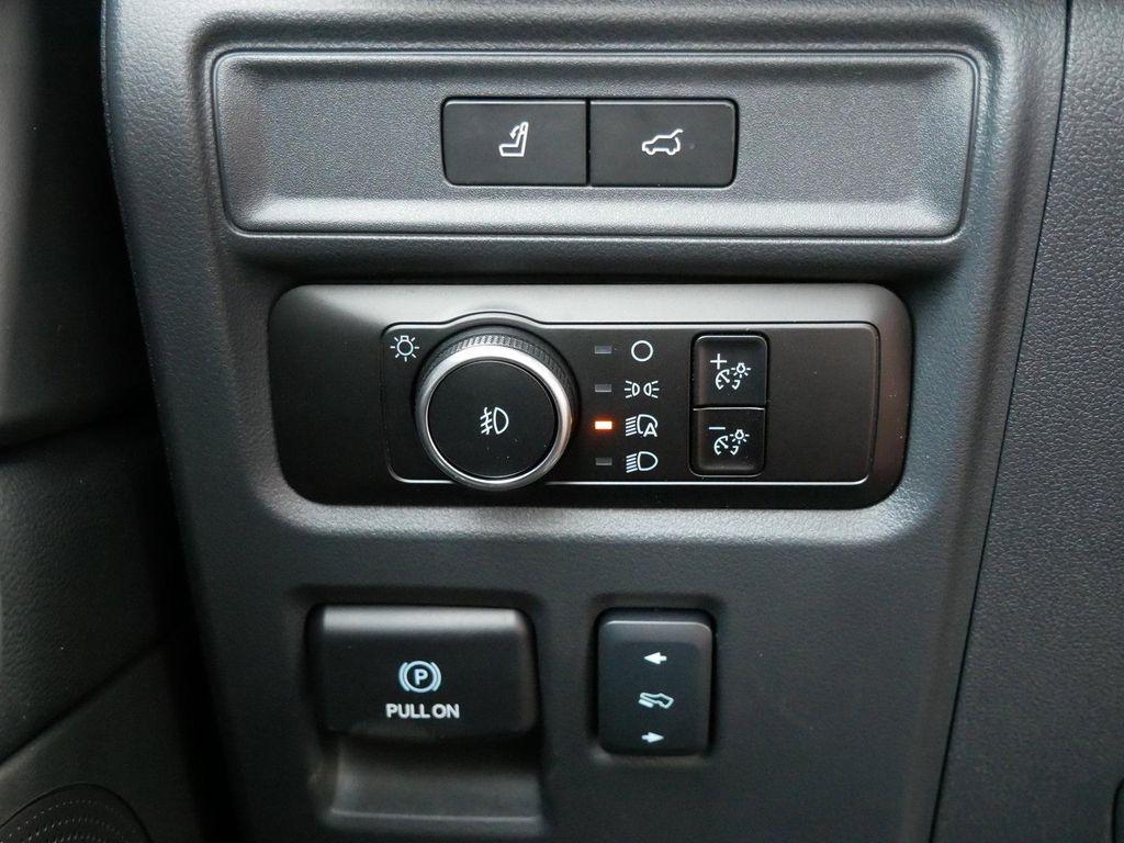 new 2024 Ford Expedition car, priced at $73,981