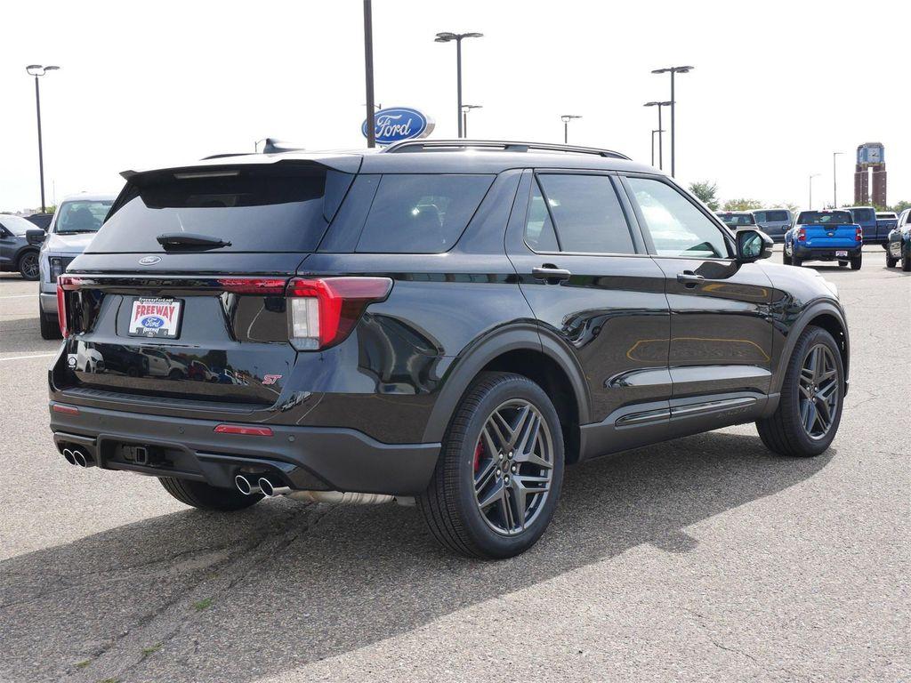 new 2025 Ford Explorer car, priced at $56,733