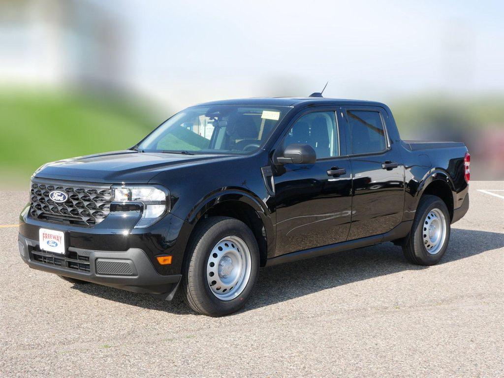 new 2025 Ford Maverick car, priced at $31,329