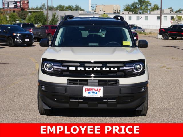 new 2024 Ford Bronco Sport car, priced at $33,553