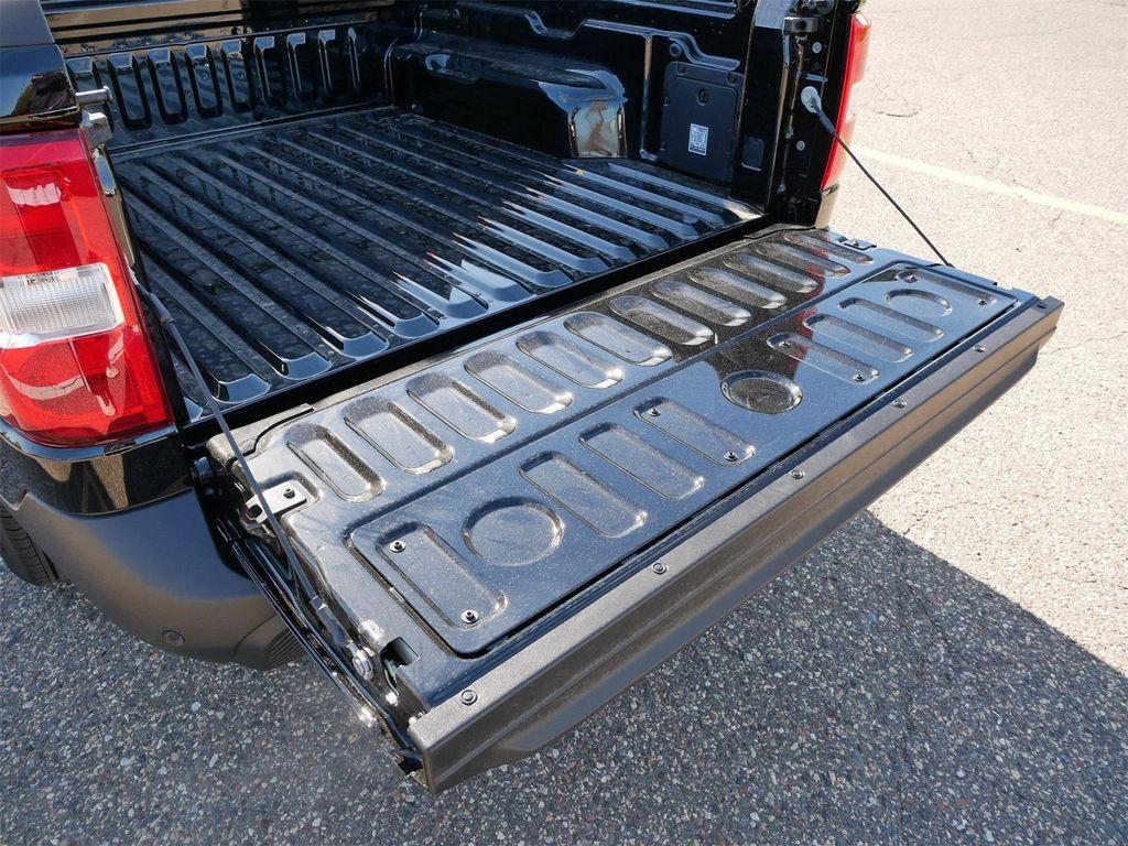 new 2025 Ford Maverick car, priced at $33,284