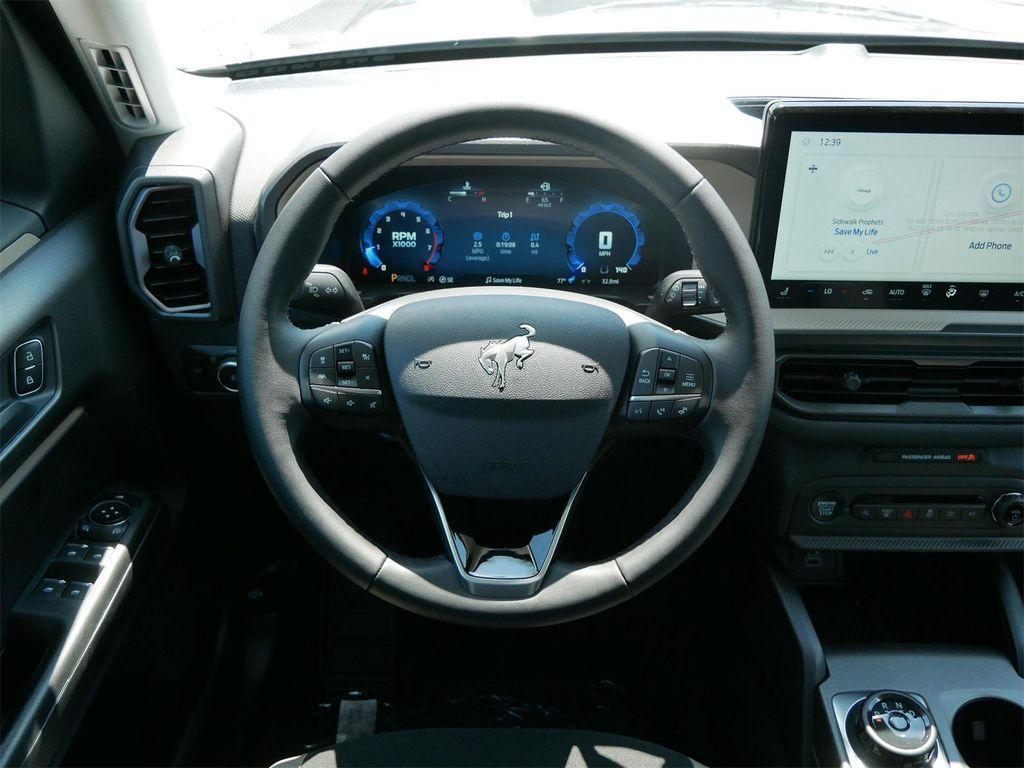 new 2025 Ford Bronco Sport car, priced at $31,095