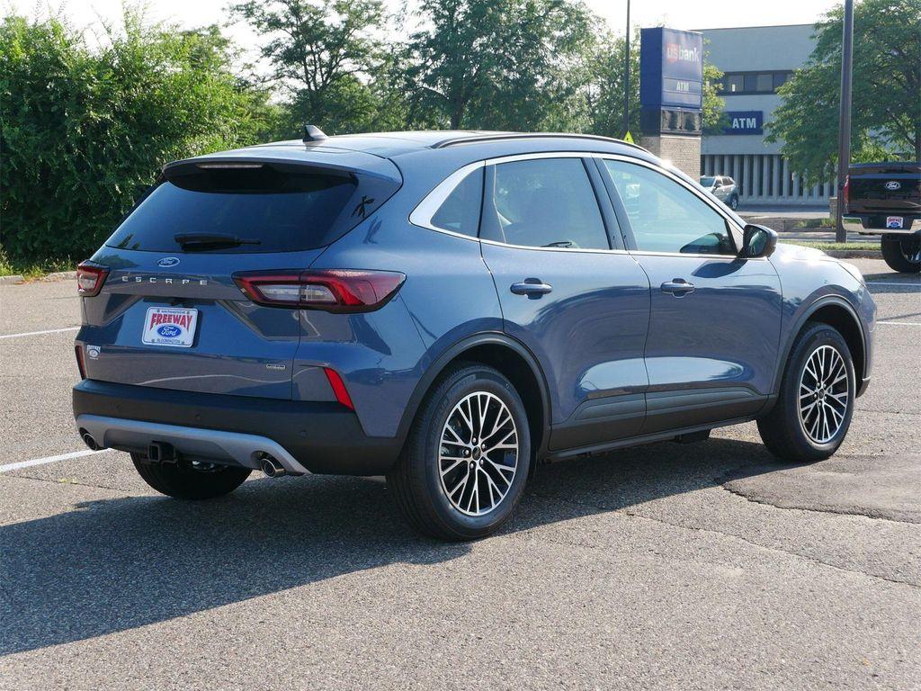 new 2025 Ford Escape PHEV car, priced at $39,284