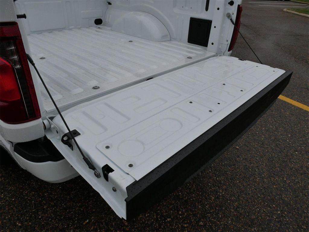 new 2025 Ford F-150 car, priced at $48,404